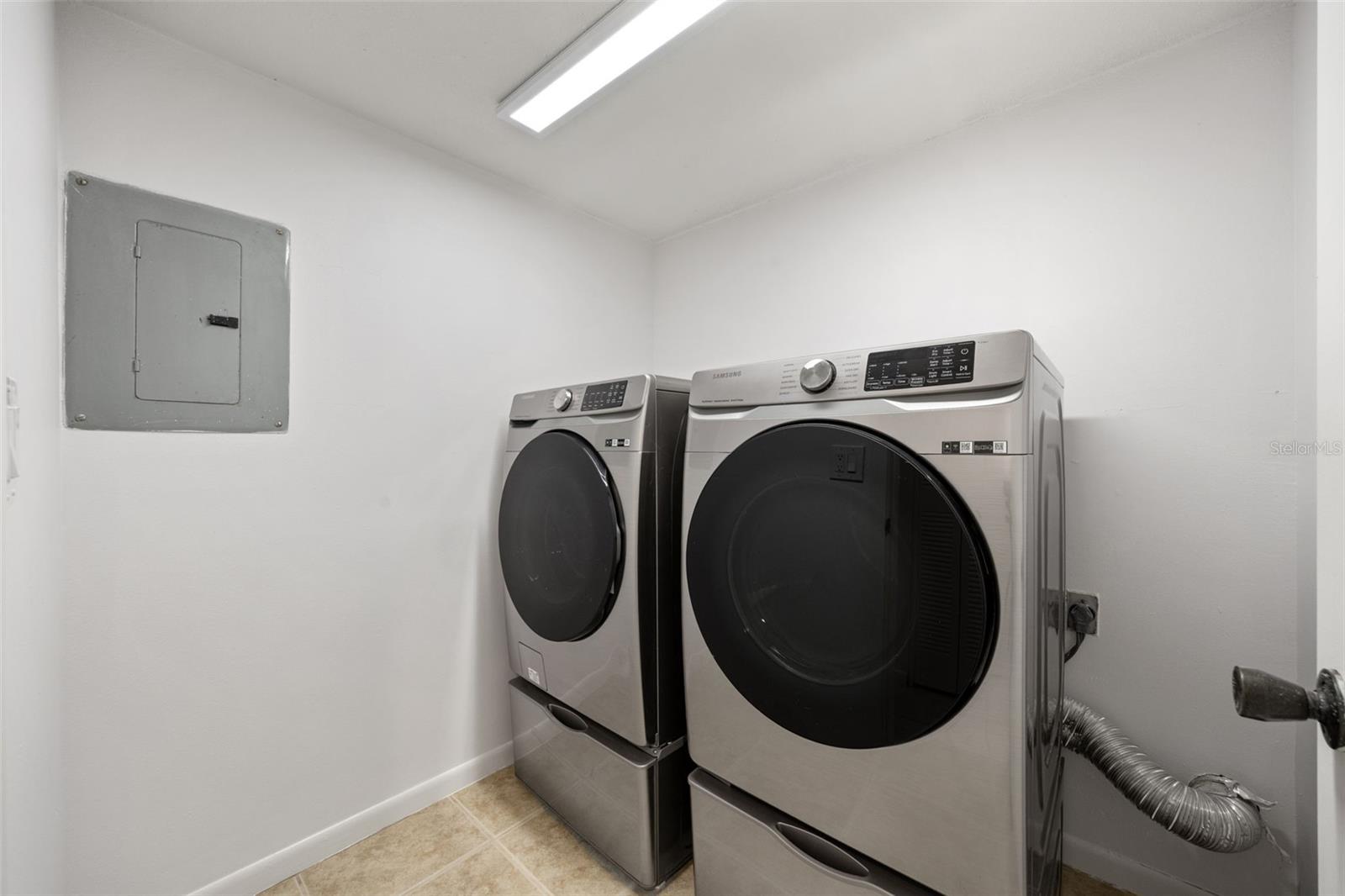 Image 11 of 50 For 700 Starkey Road 312