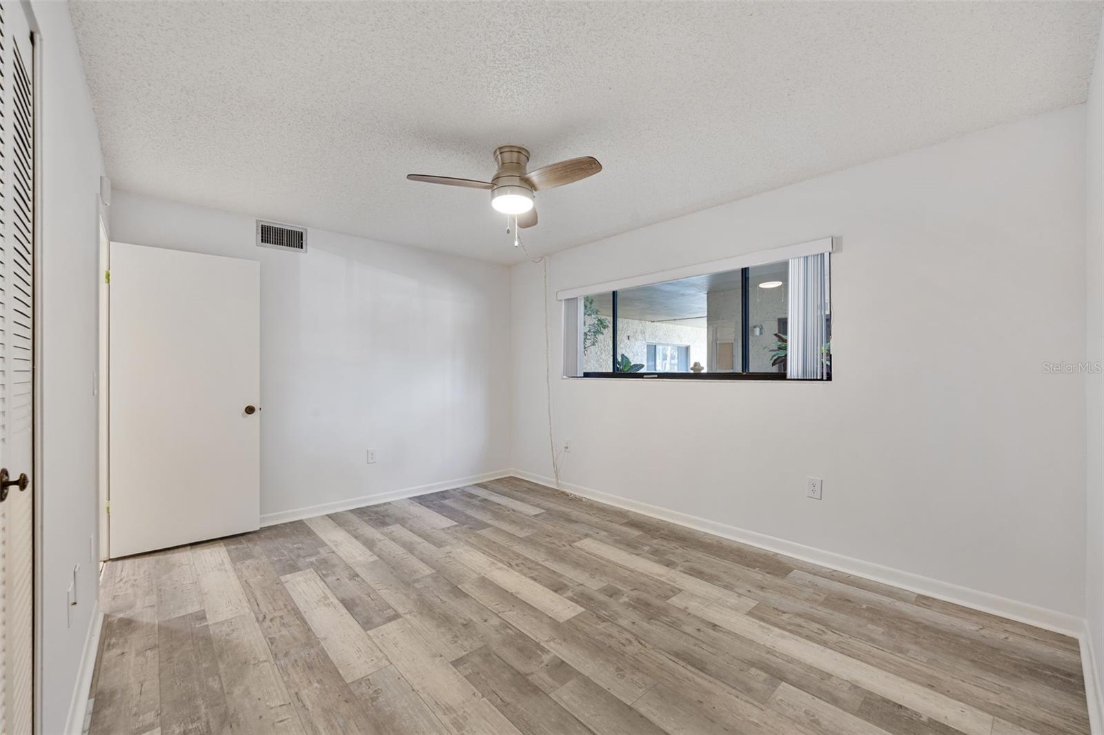 Image 14 of 50 For 700 Starkey Road 312