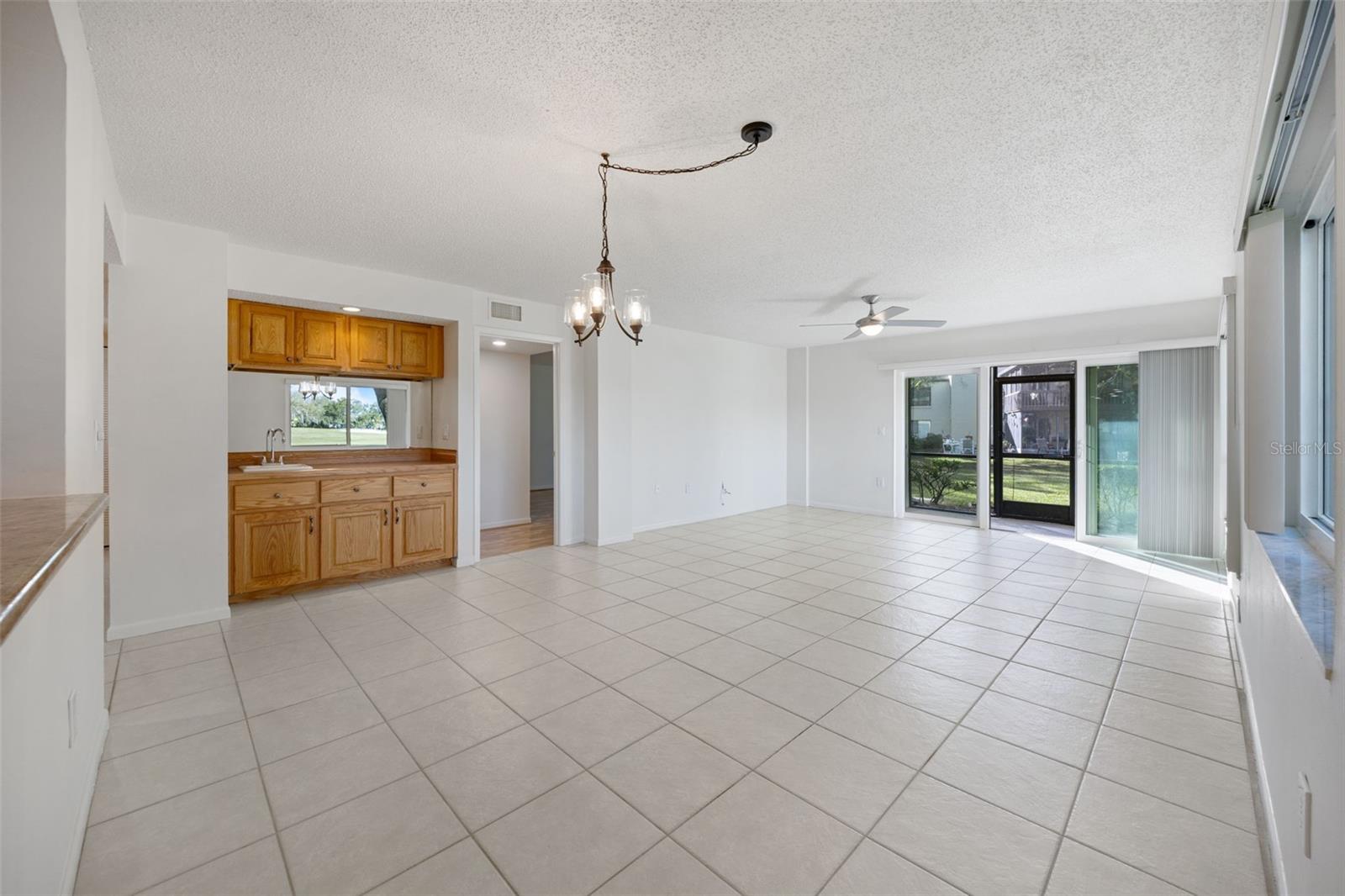 Image 18 of 50 For 700 Starkey Road 312