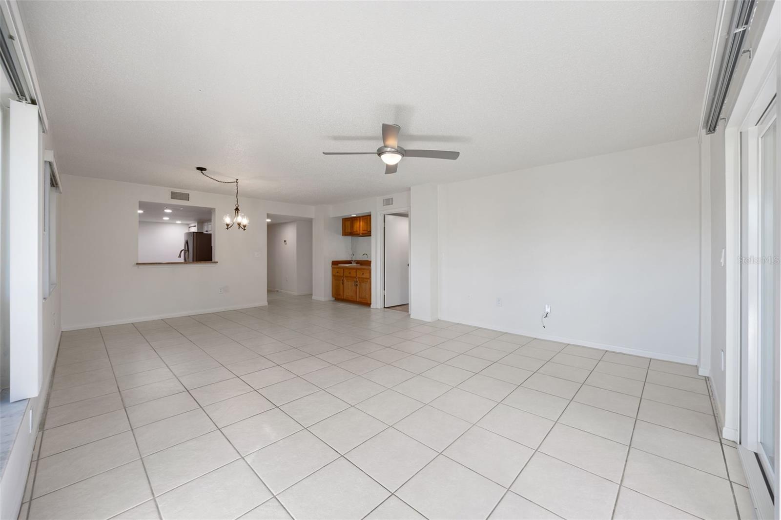 Image 21 of 50 For 700 Starkey Road 312