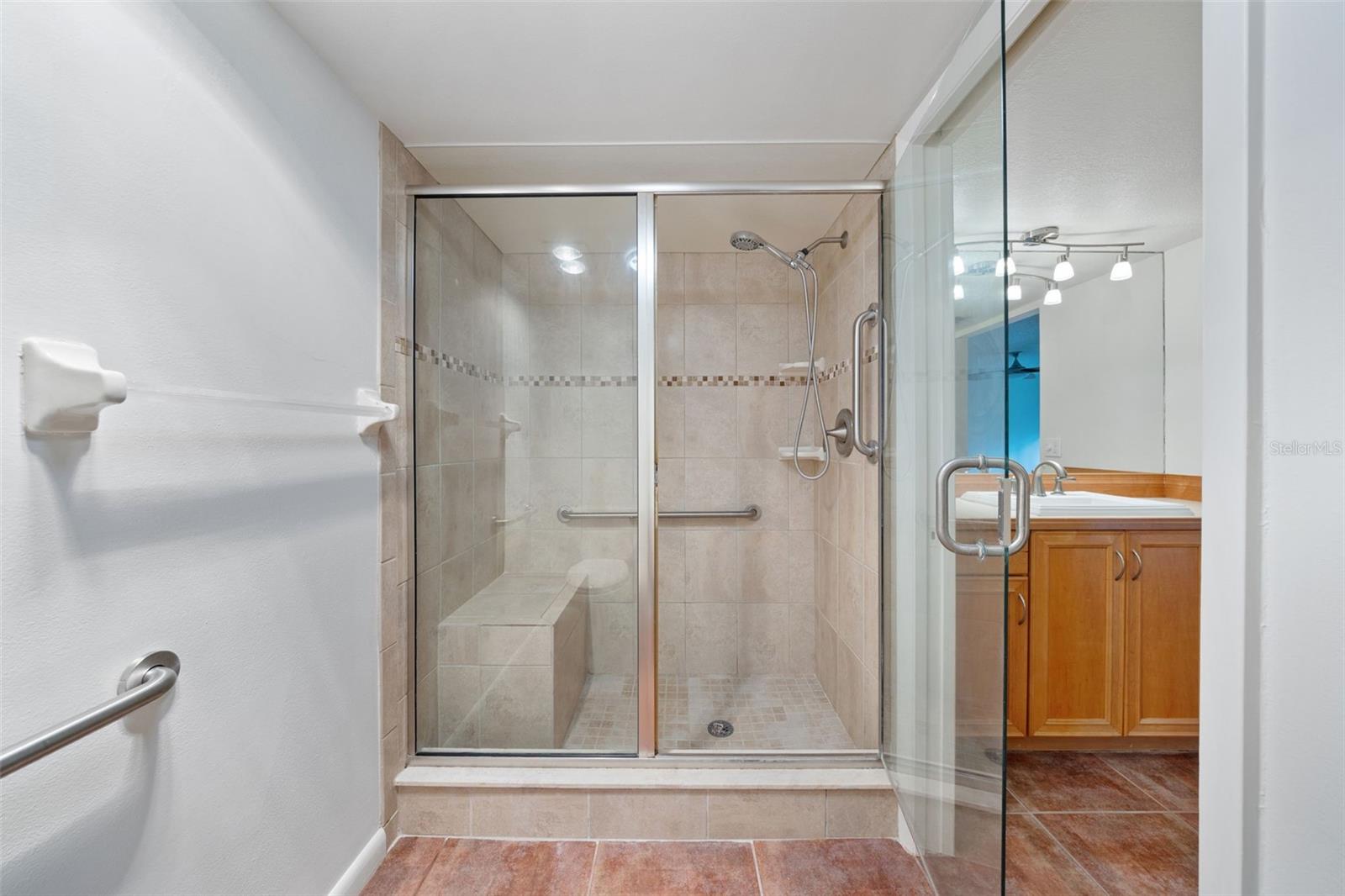 Image 29 of 50 For 700 Starkey Road 312