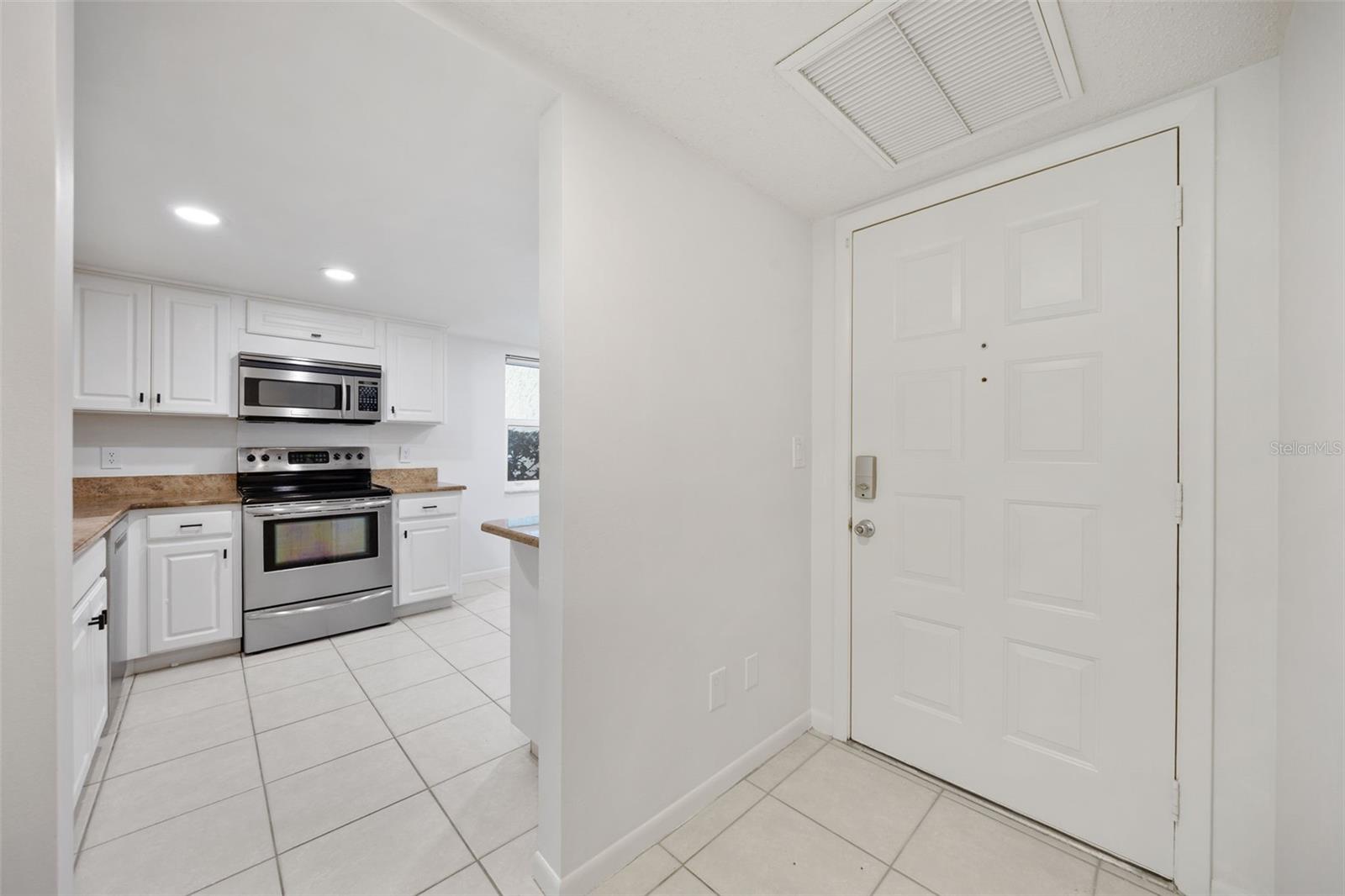 Image 3 of 50 For 700 Starkey Road 312