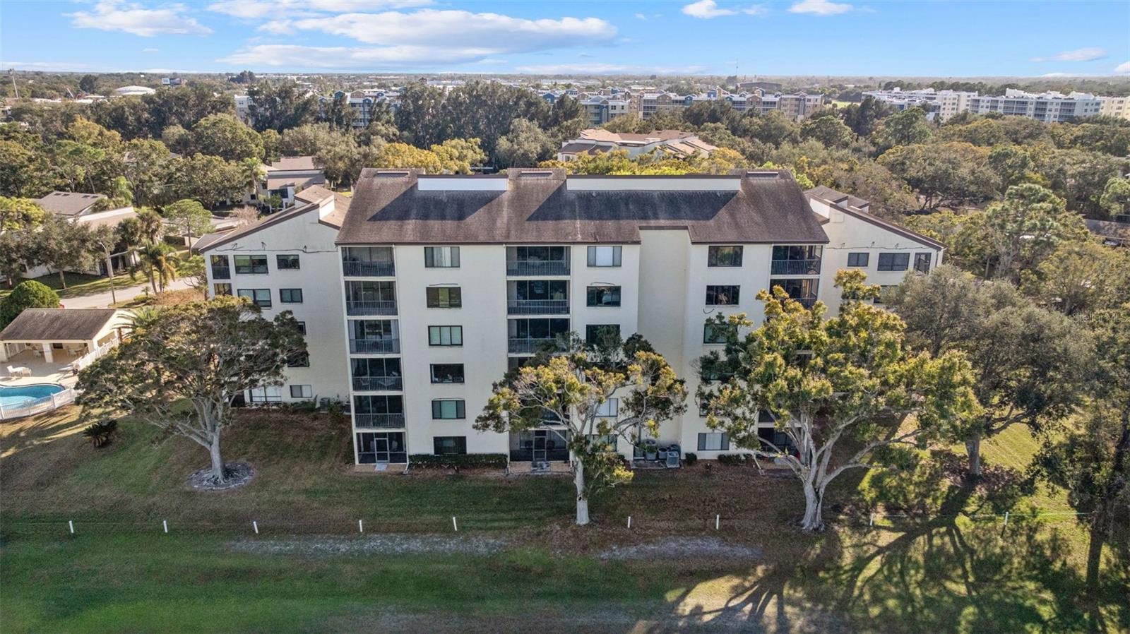 Image 39 of 50 For 700 Starkey Road 312