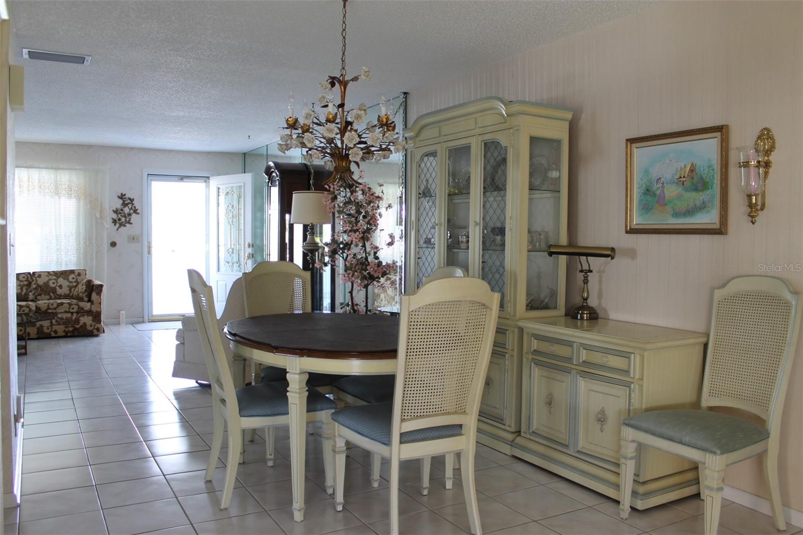 Image 10 of 47 For 9242 36th Street N