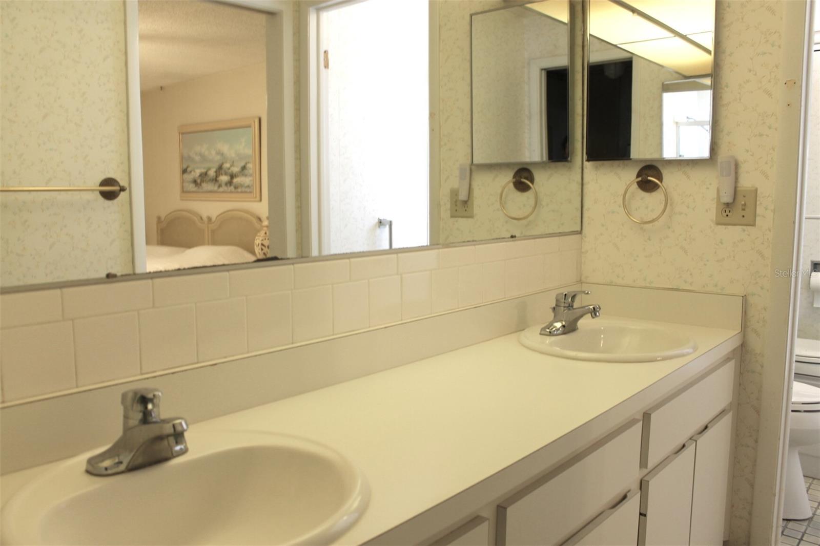 Image 38 of 47 For 9242 36th Street N