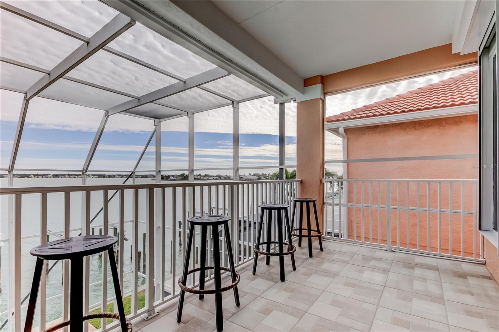 Image 33 of 51 For 218 Sand Key Estates Drive