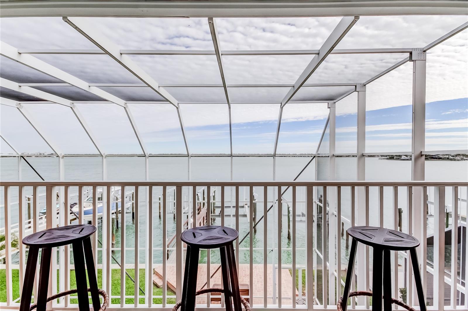 Image 34 of 51 For 218 Sand Key Estates Drive