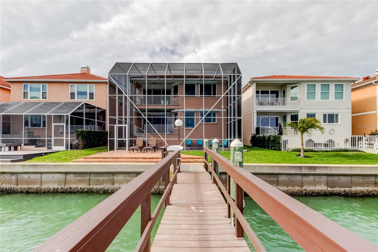 Image 48 of 51 For 218 Sand Key Estates Drive