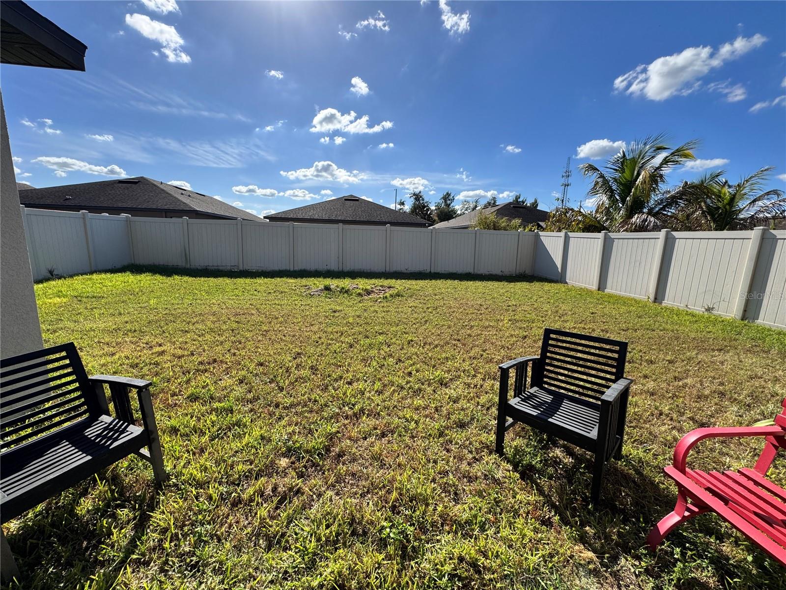 Image 11 of 30 For 921 Wynnmere Walk Avenue