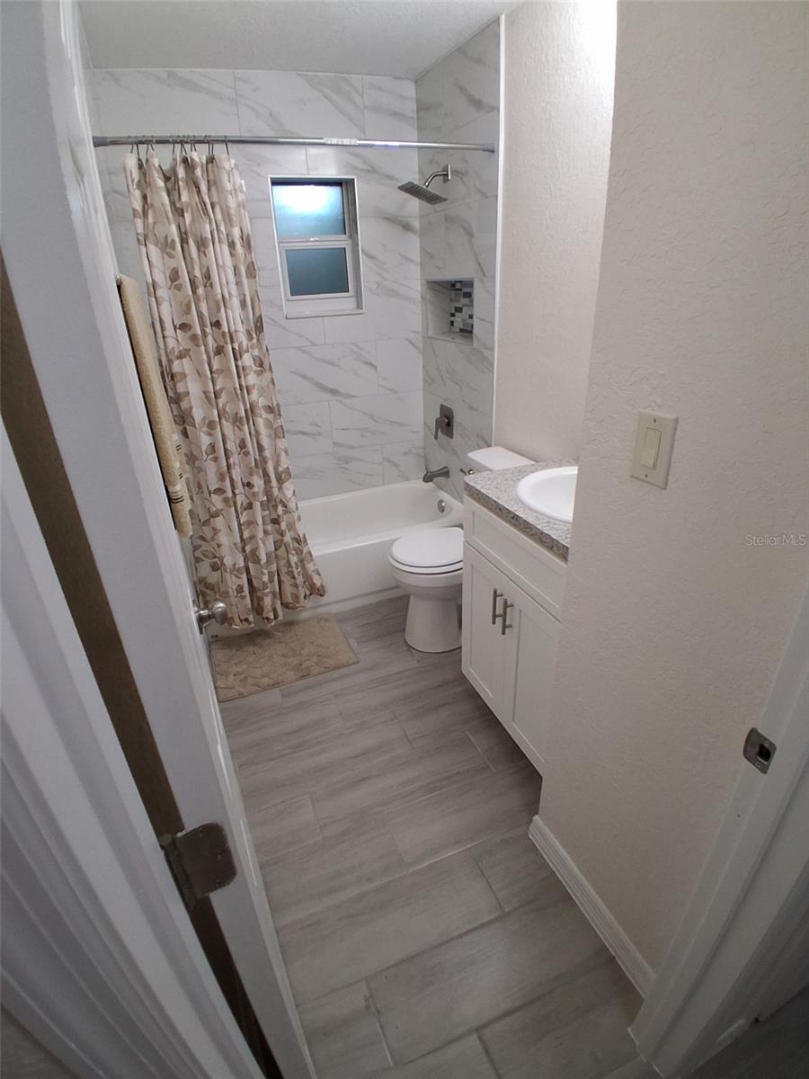 Image 9 of 20 For 76 Garrison Lane