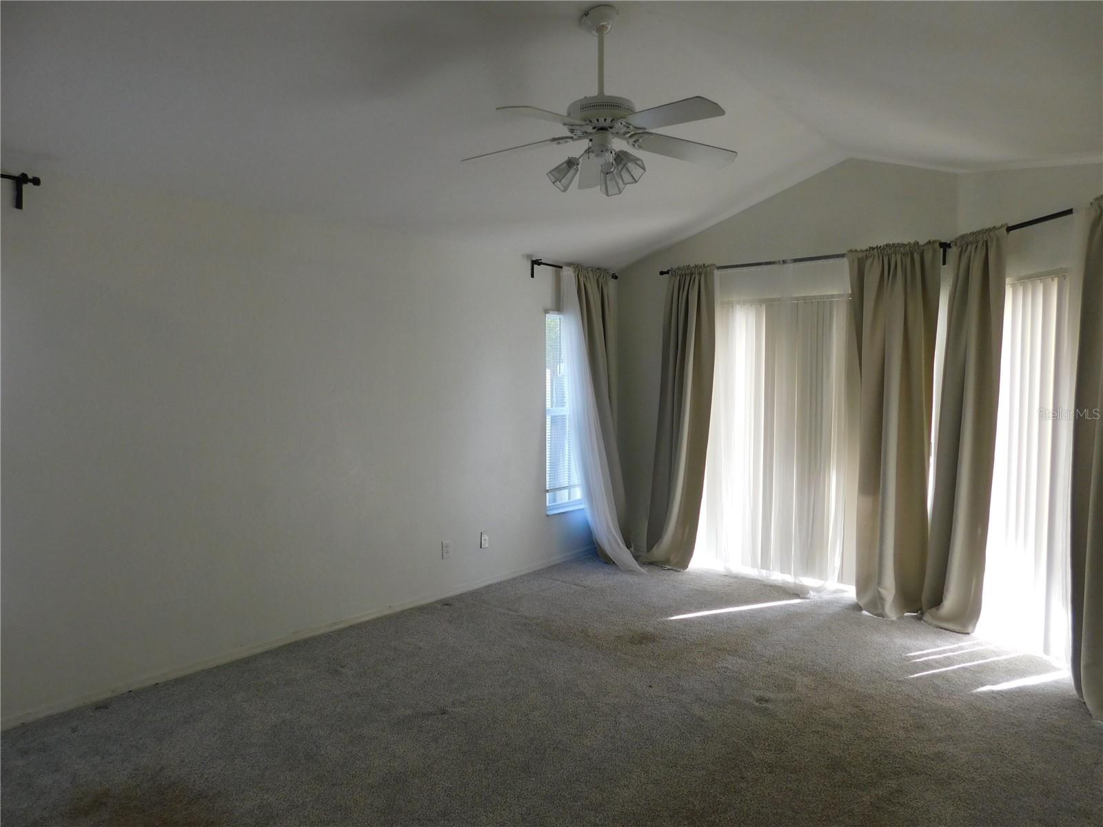 Image 19 of 33 For 3227 Alcott Avenue