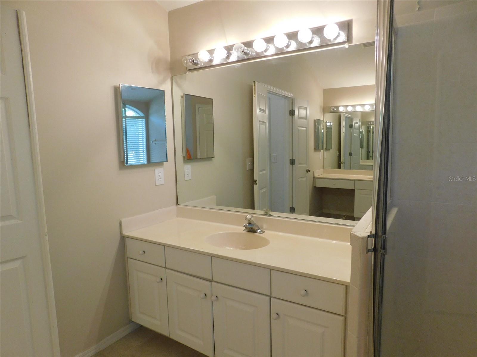 Image 29 of 33 For 3227 Alcott Avenue