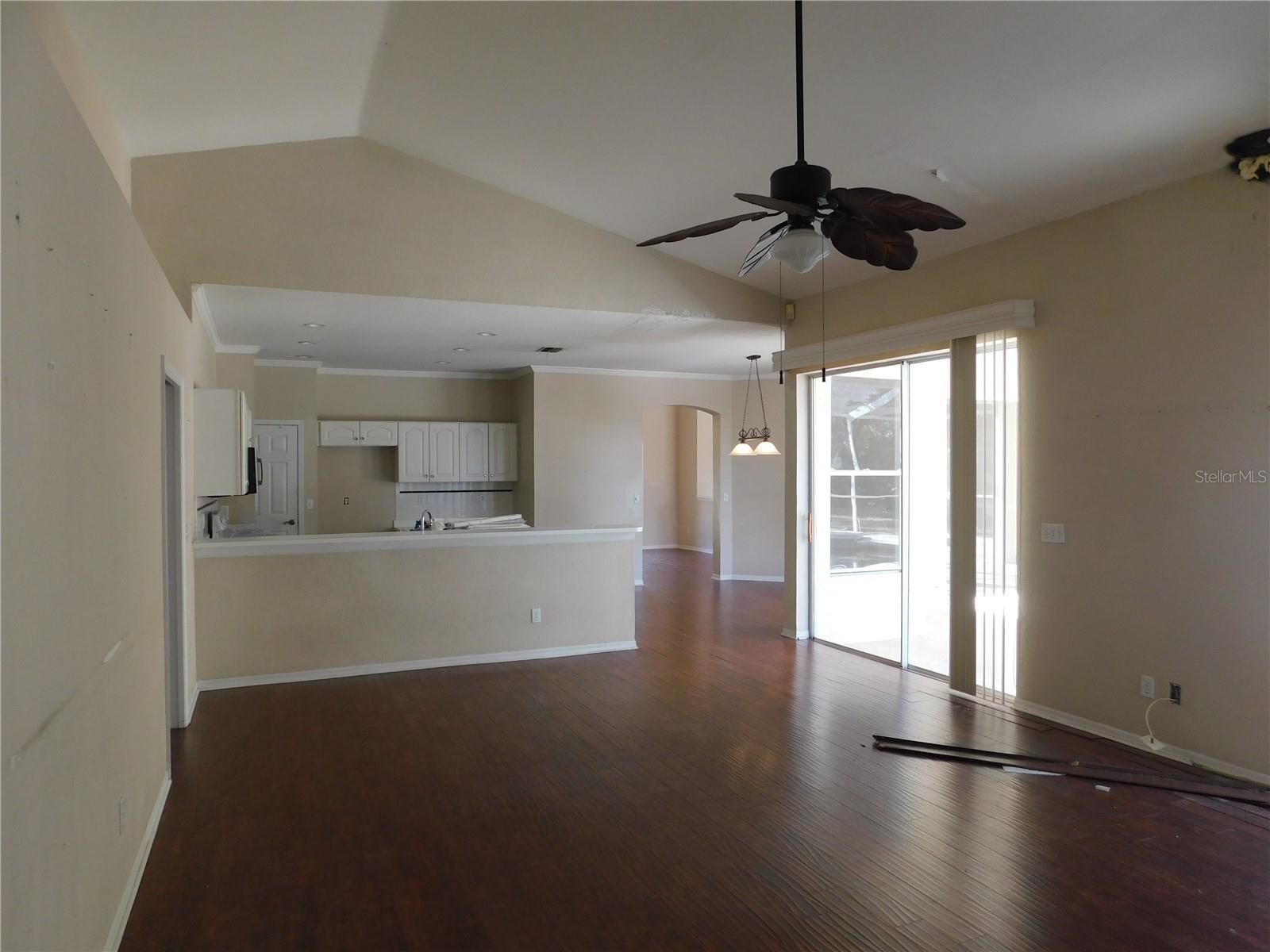 Image 3 of 33 For 3227 Alcott Avenue