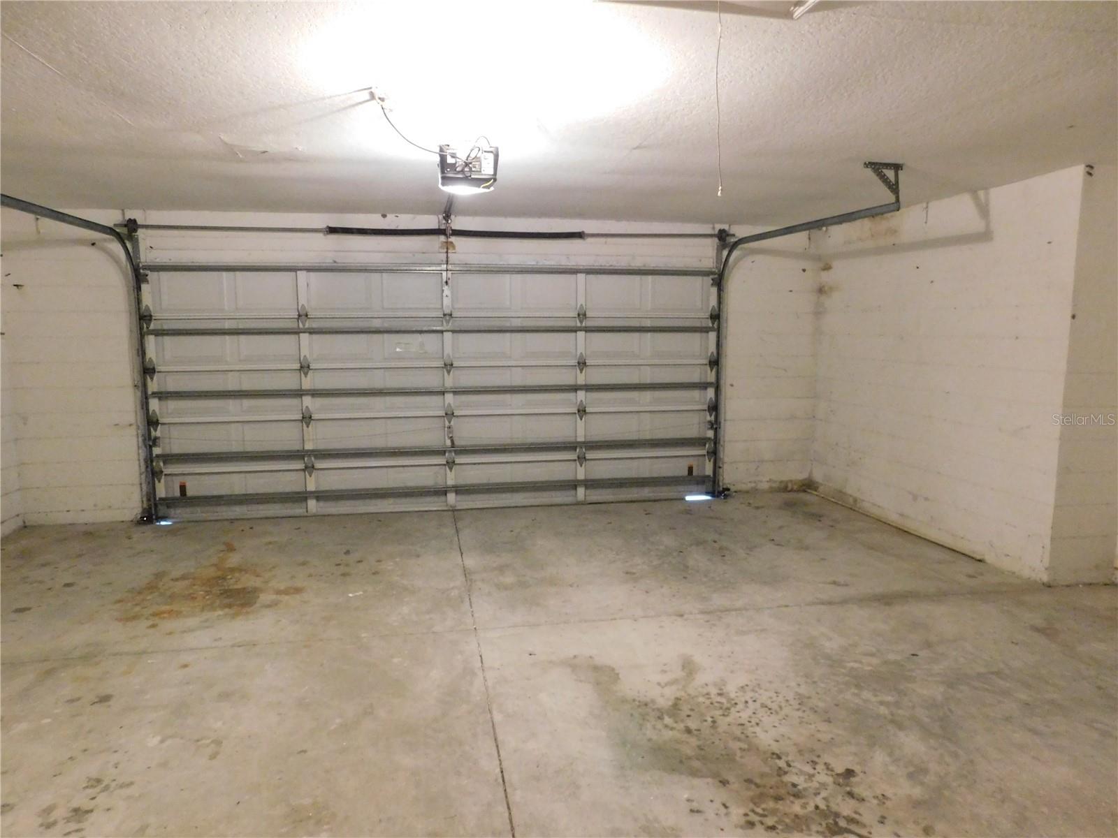 Image 31 of 33 For 3227 Alcott Avenue