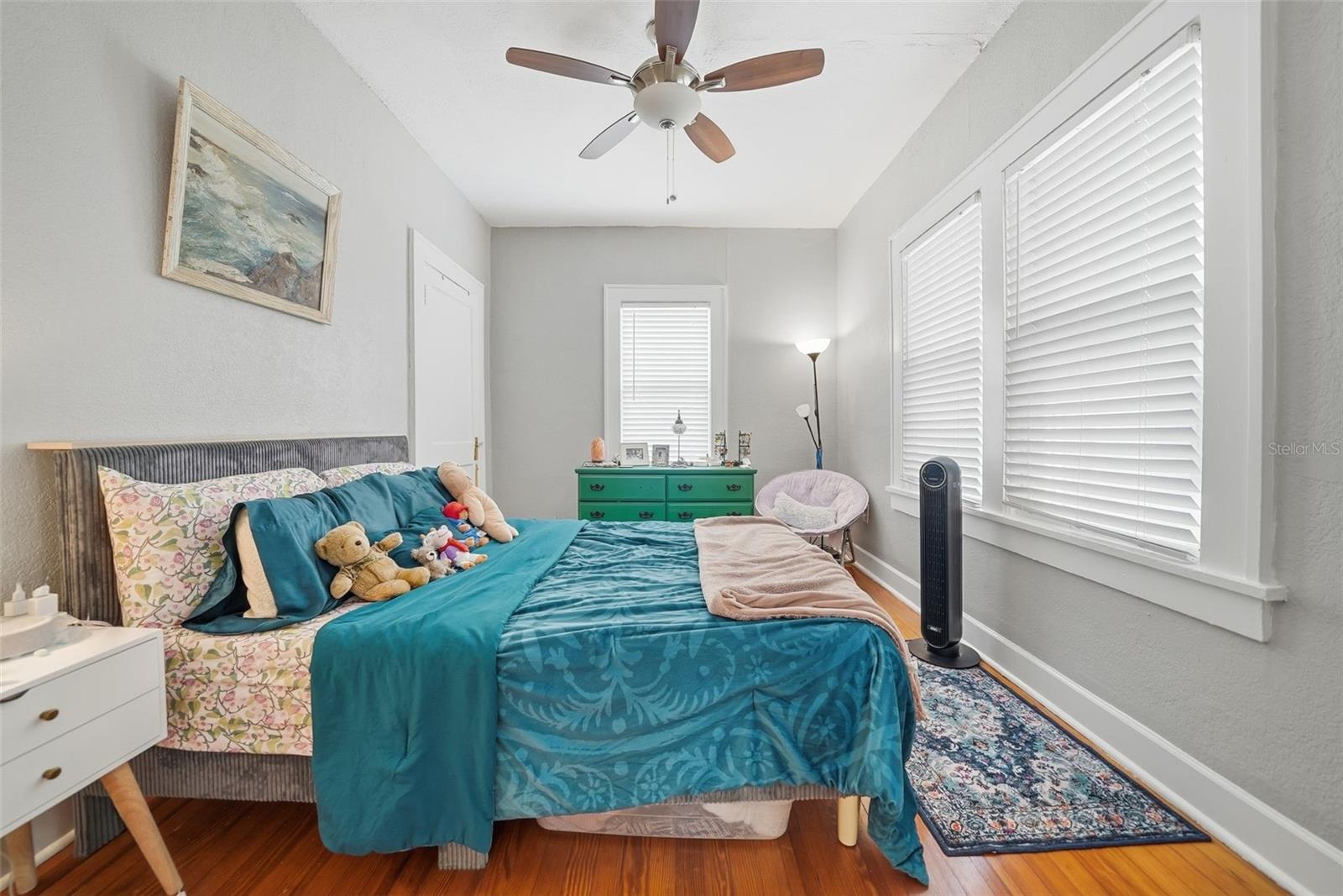 Image 10 of 57 For 8334 Diagonal Road N