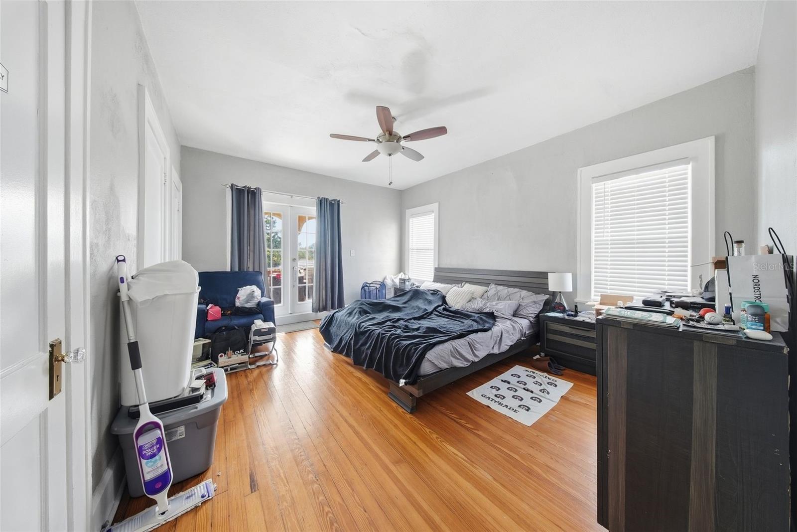 Image 38 of 57 For 8334 Diagonal Road N