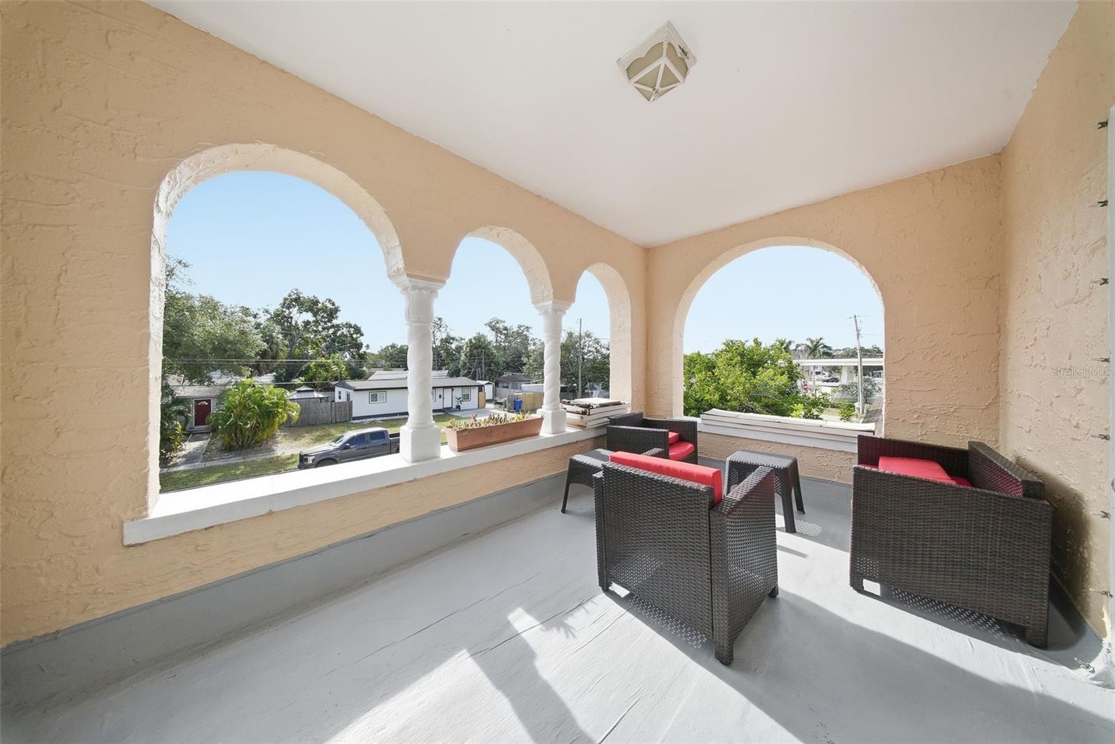 Image 41 of 57 For 8334 Diagonal Road N