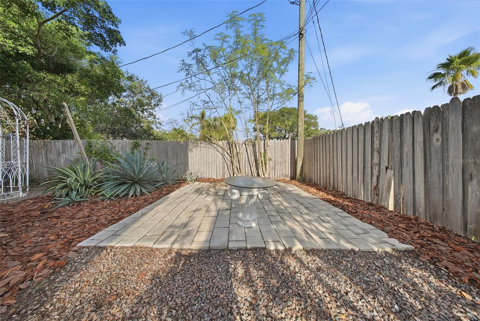 Image 44 of 57 For 8334 Diagonal Road N