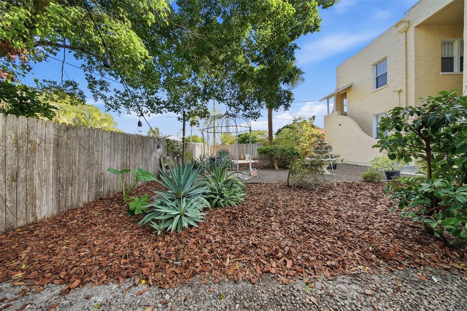 Image 47 of 57 For 8334 Diagonal Road N