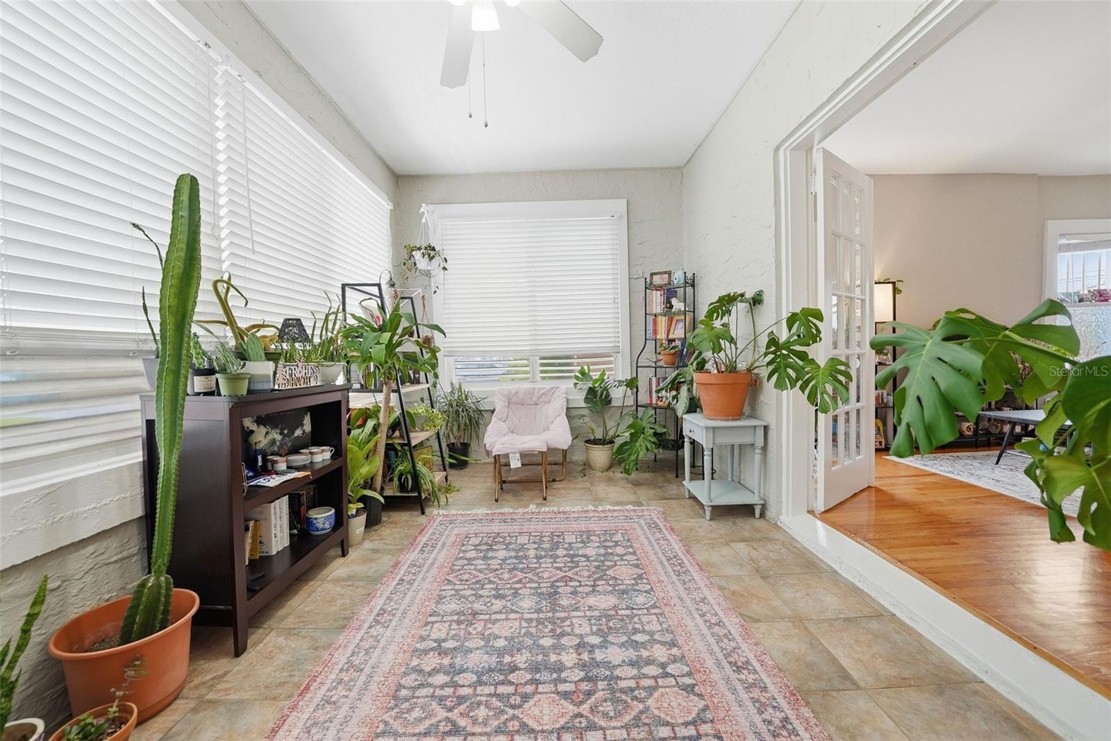 Image 5 of 57 For 8334 Diagonal Road N