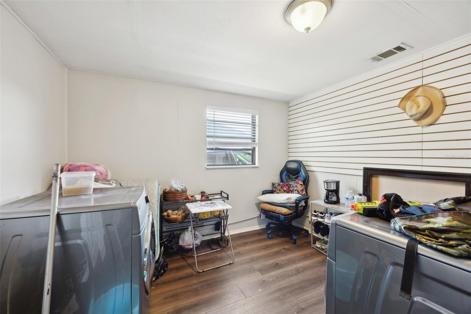 Image 21 of 23 For 321 Aries Drive