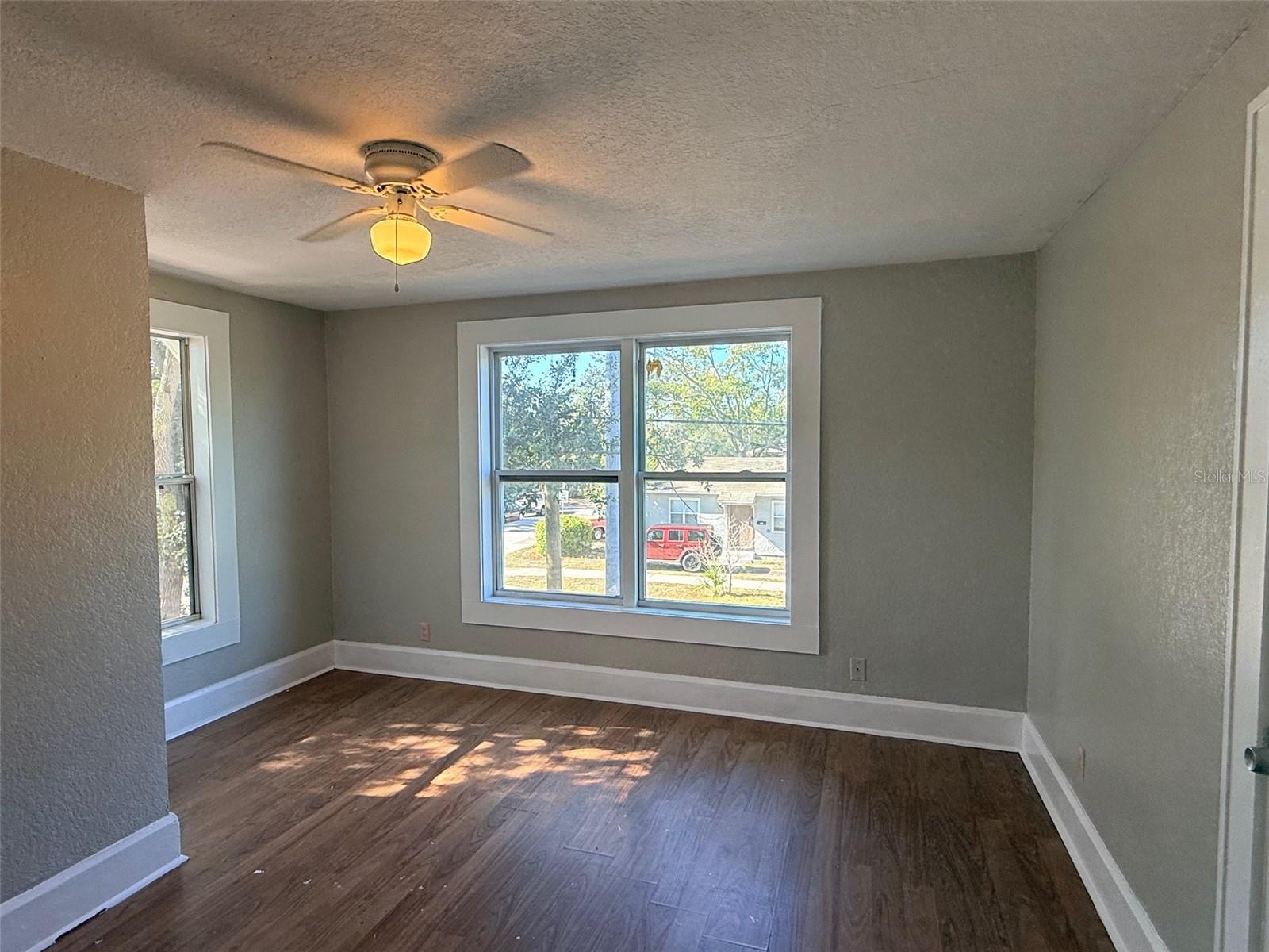 Image 11 of 25 For 1924 22nd Street S