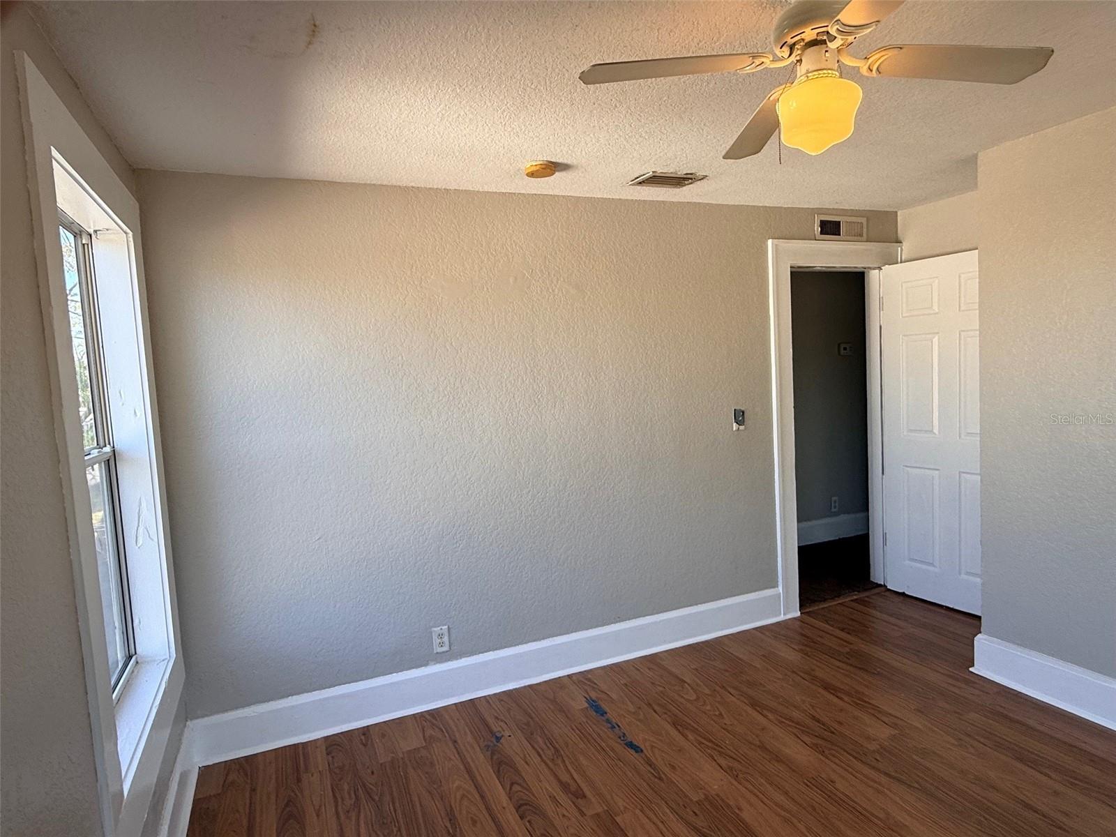 Image 15 of 25 For 1924 22nd Street S