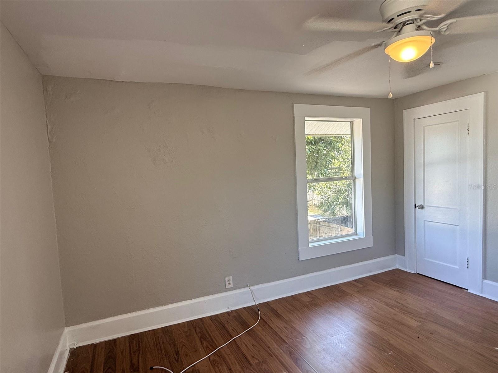 Image 21 of 25 For 1924 22nd Street S