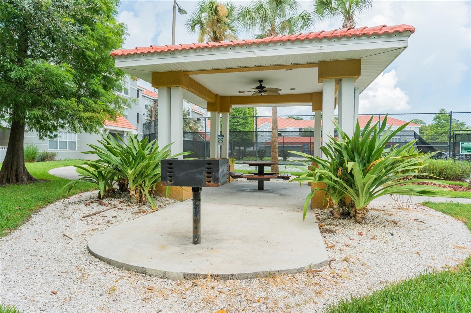 Image 12 of 14 For 18001 Richmond Place Drive 926