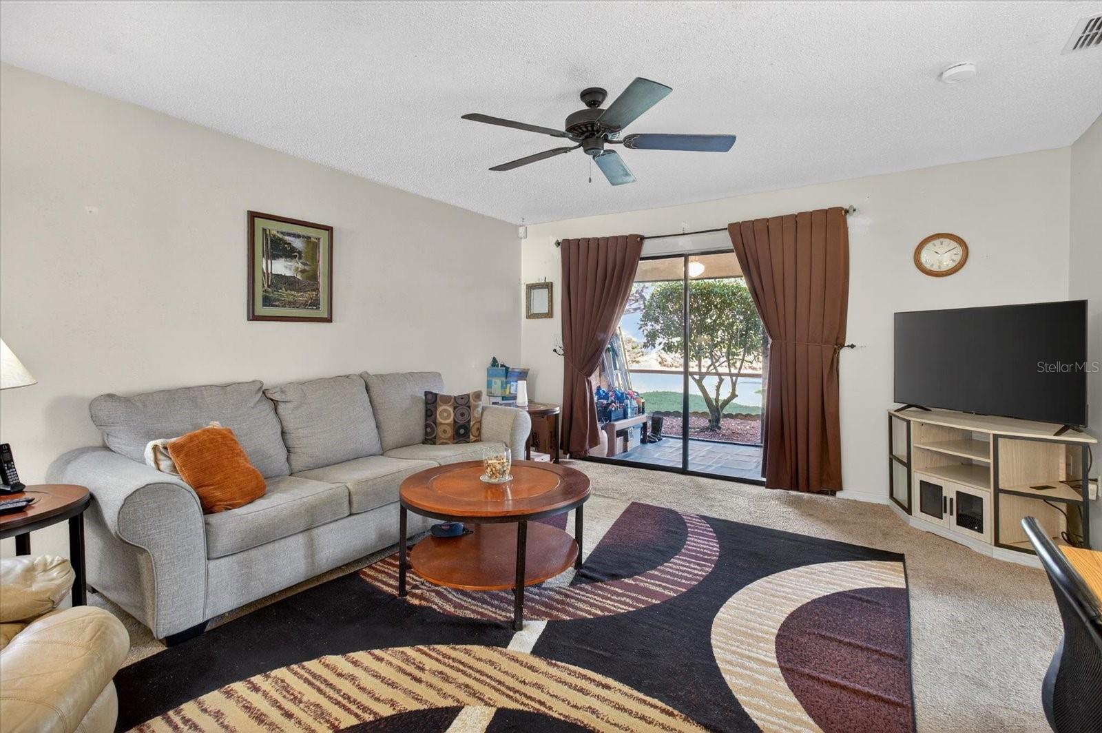 Image 11 of 88 For 7637 Piping Rock Court