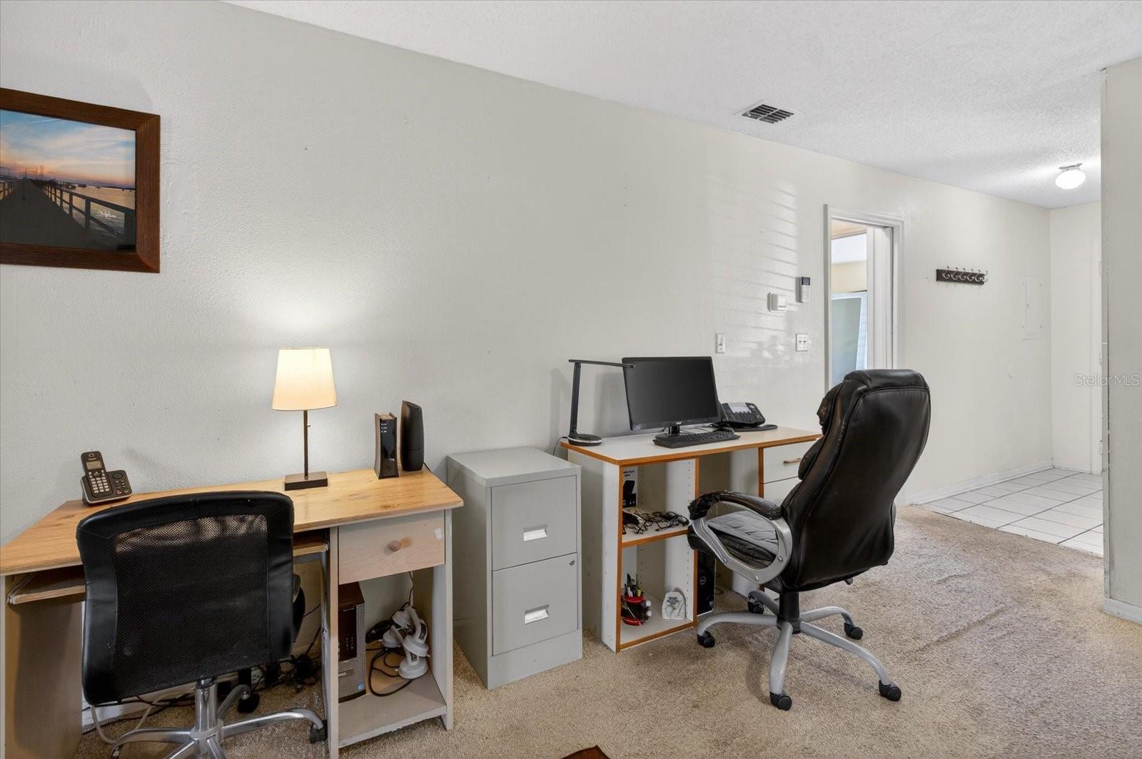 Image 19 of 88 For 7637 Piping Rock Court