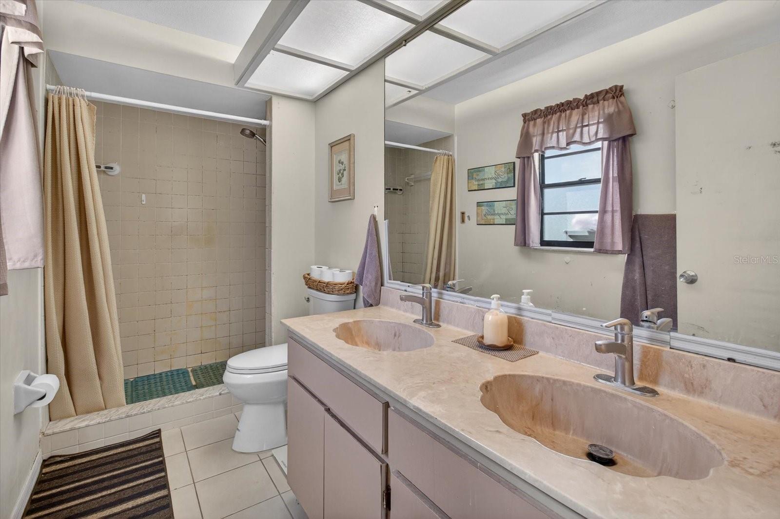 Image 29 of 88 For 7637 Piping Rock Court