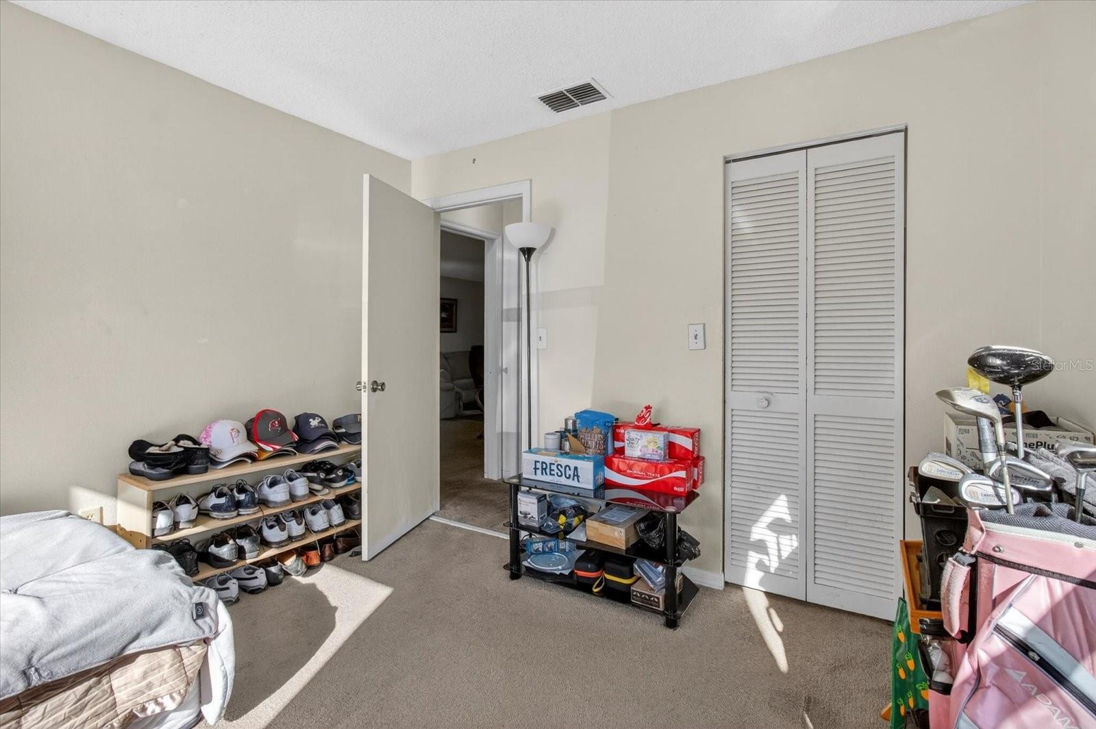 Image 35 of 88 For 7637 Piping Rock Court