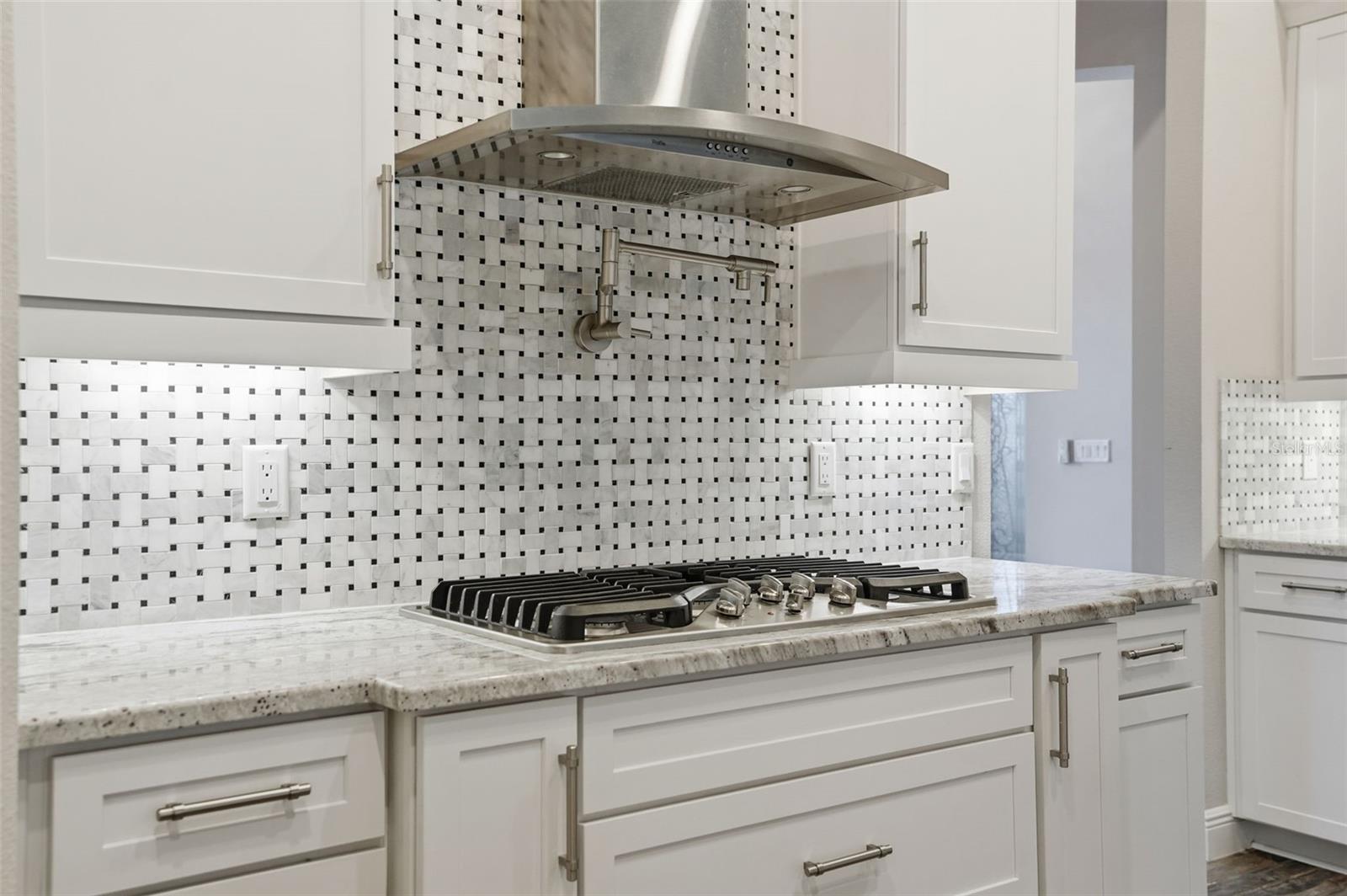 Image 14 of 67 For 31999 Watoga Loop