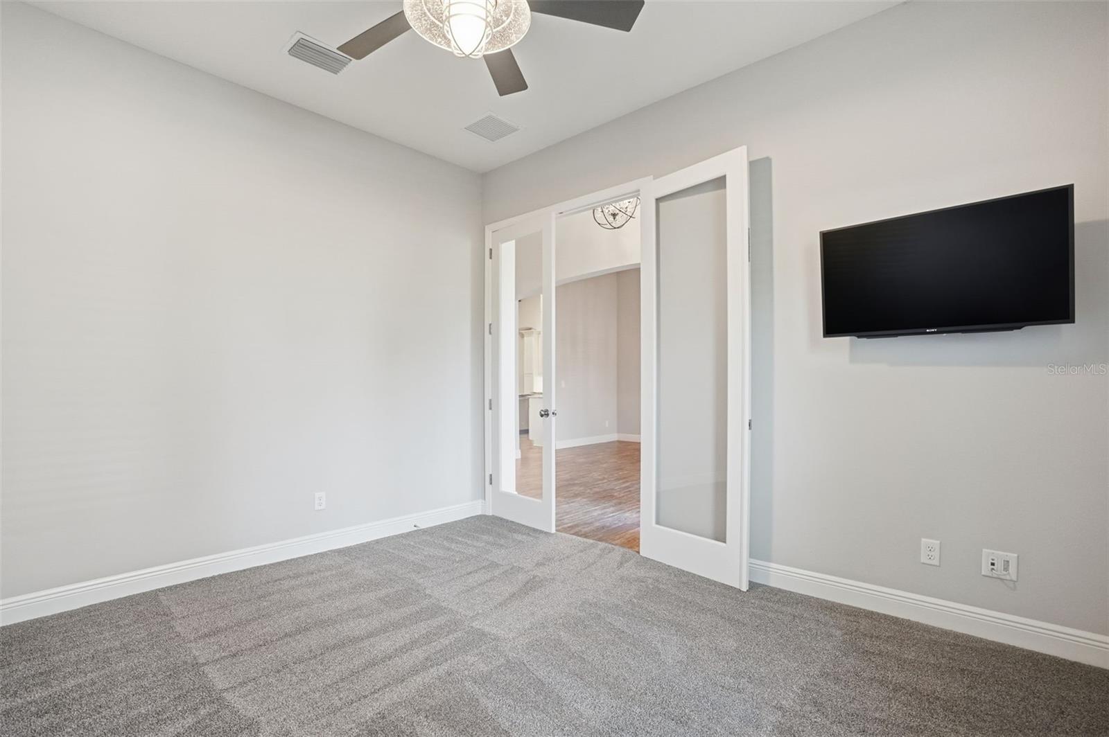 Image 24 of 67 For 31999 Watoga Loop