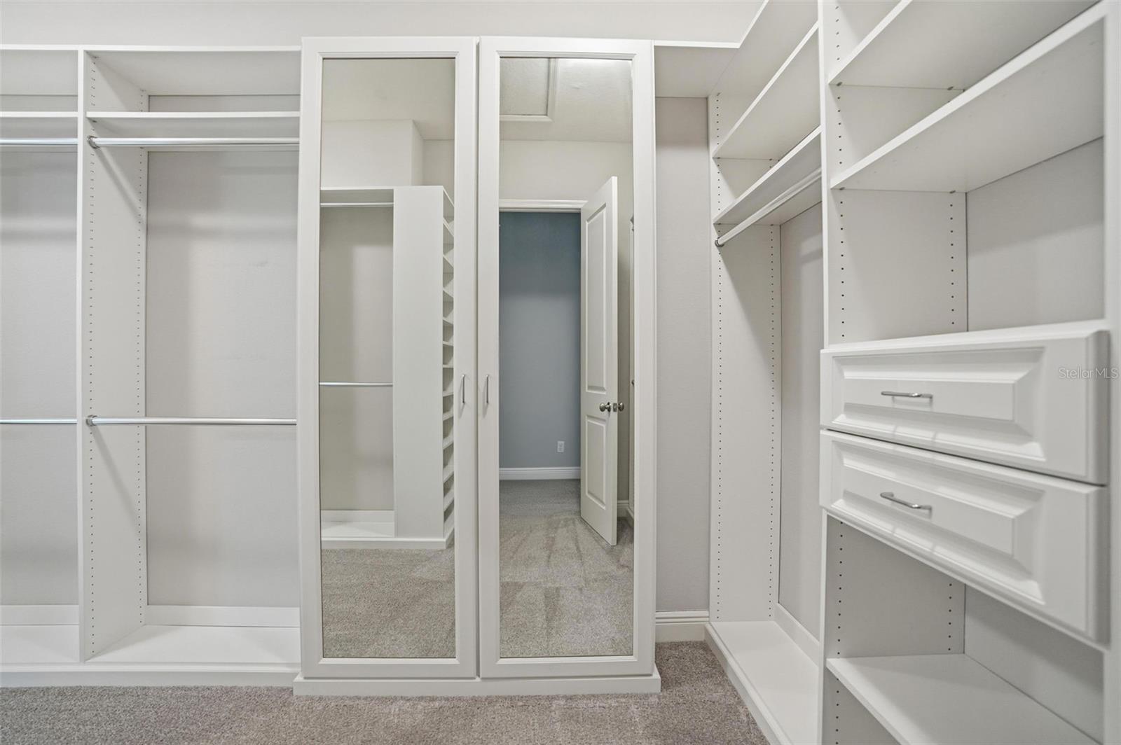 Image 33 of 67 For 31999 Watoga Loop