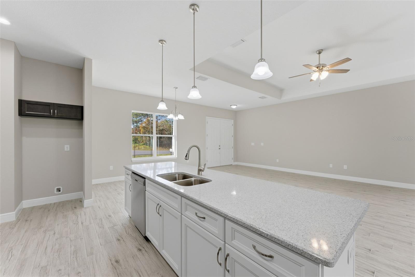 Image 31 of 69 For 8265 Amboy Drive