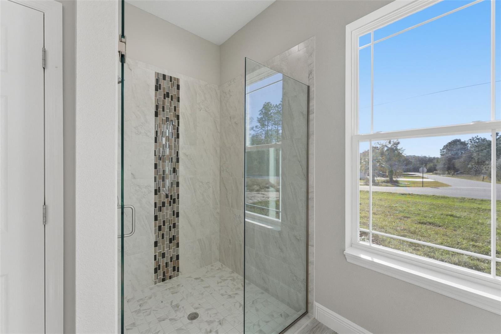 Image 43 of 69 For 8265 Amboy Drive