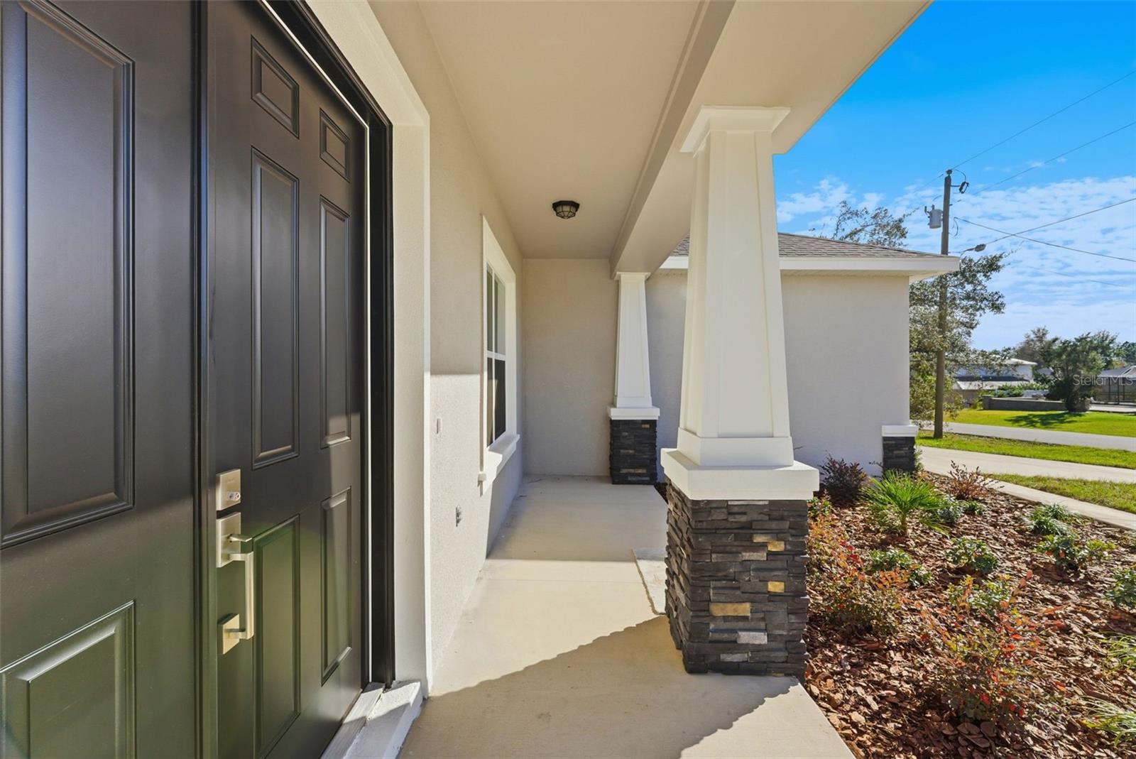 Image 7 of 69 For 8265 Amboy Drive