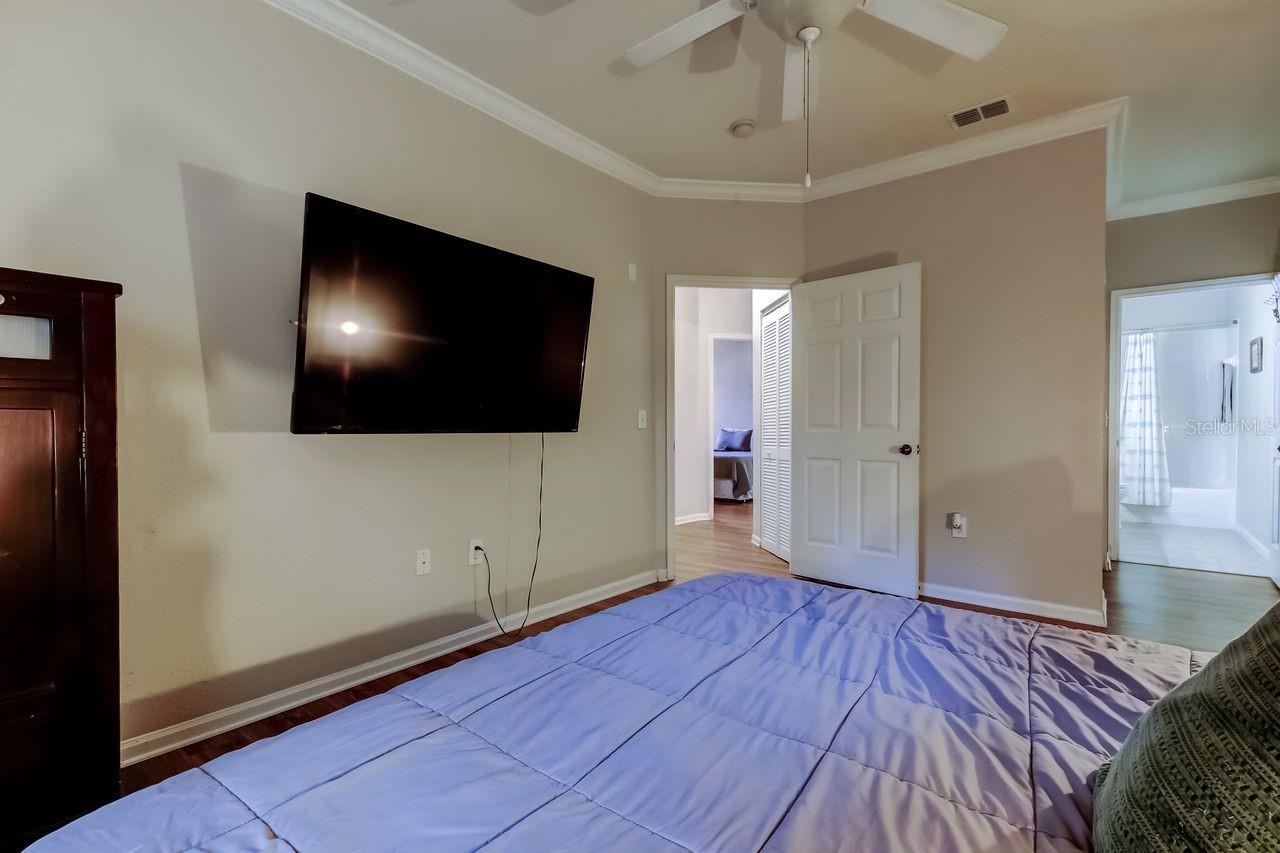 Image 20 of 26 For 2279 Portofino Place -2015