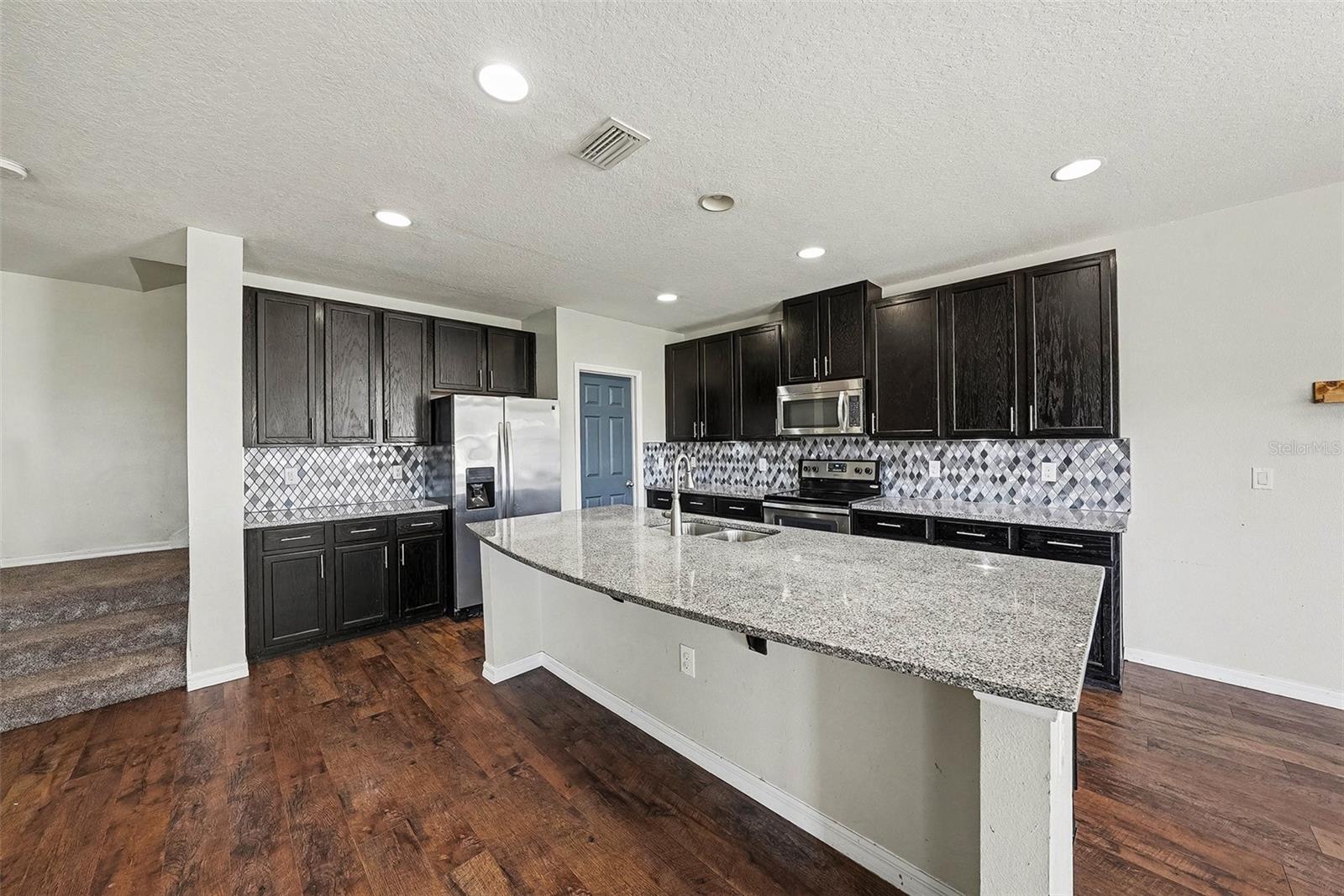 Image 2 of 17 For 10233 Newminster Loop