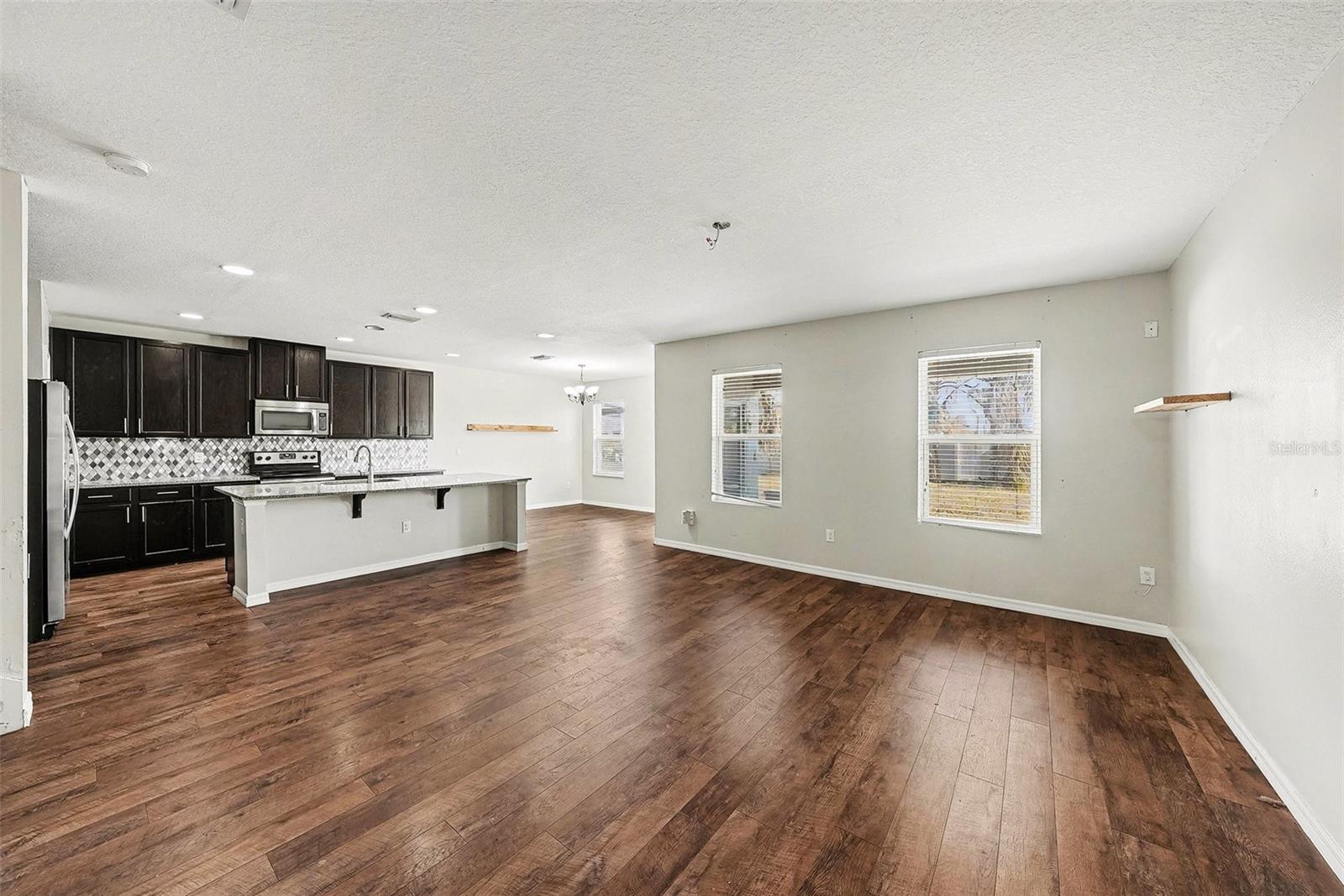 Image 4 of 17 For 10233 Newminster Loop