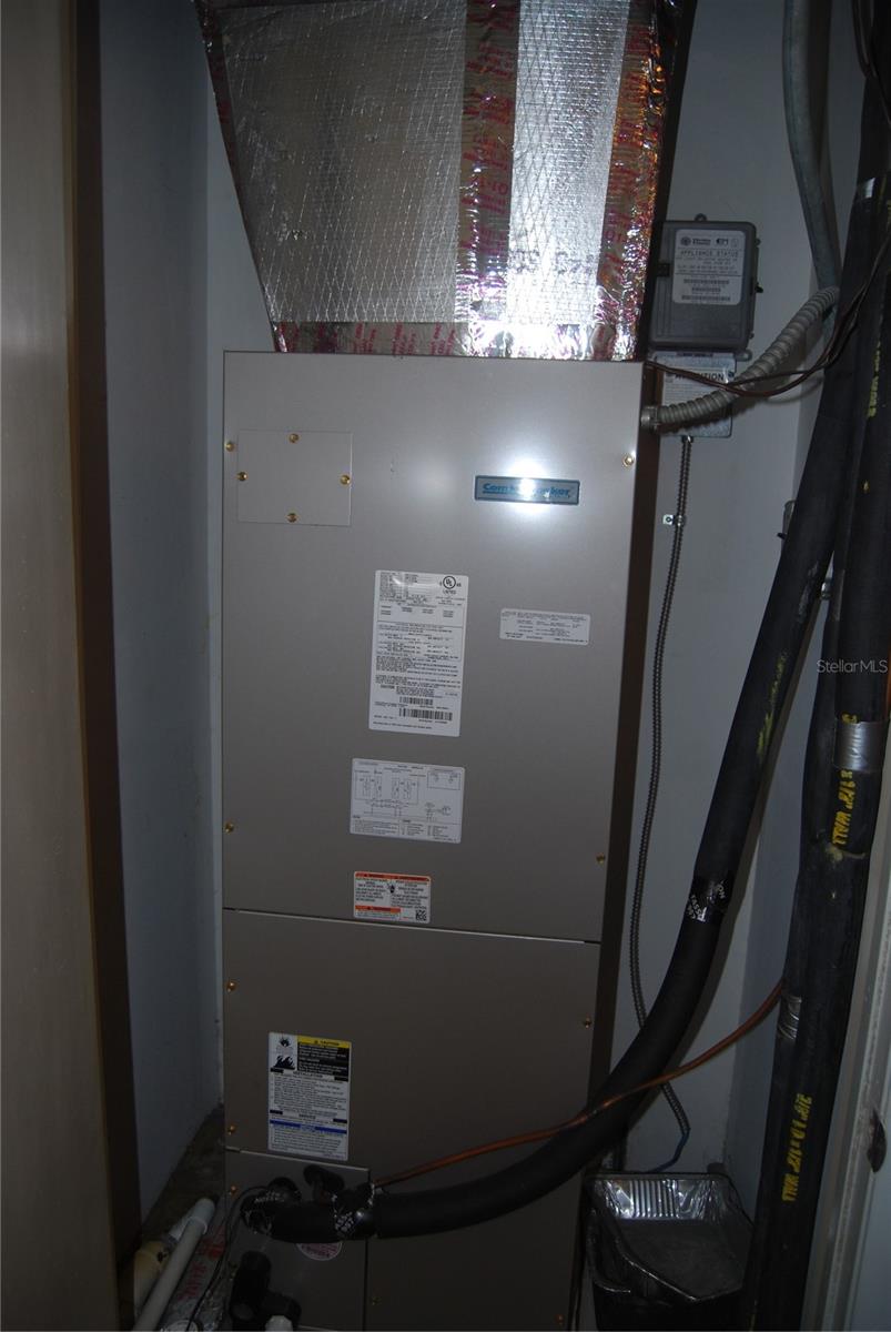 Image 16 of 25 For 450 Treasure Island Causeway 310