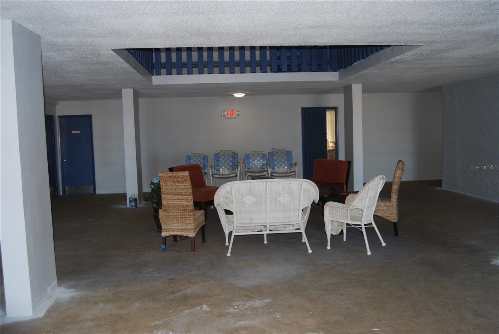 Image 23 of 25 For 450 Treasure Island Causeway 310