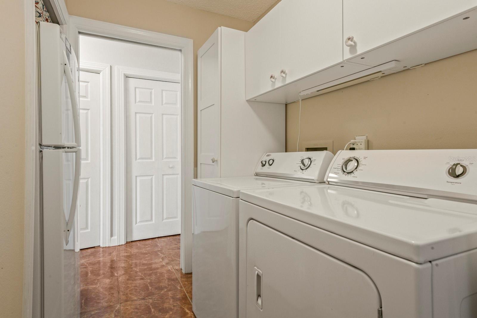 Image 24 of 38 For 9909 Middlecoff Drive