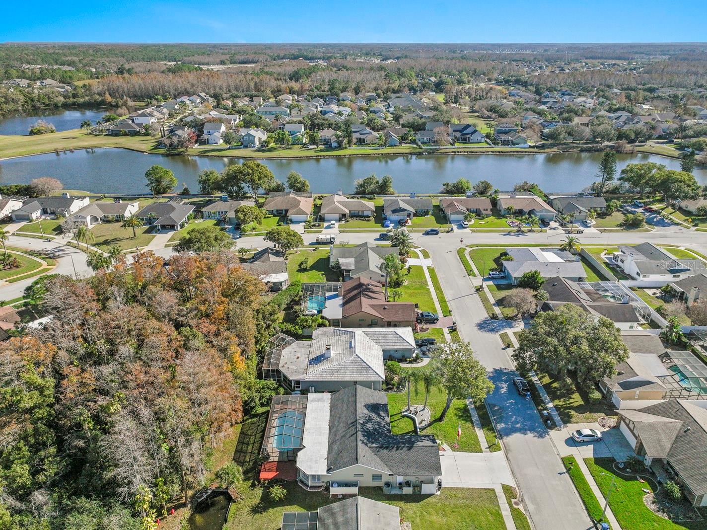 Image 33 of 38 For 9909 Middlecoff Drive