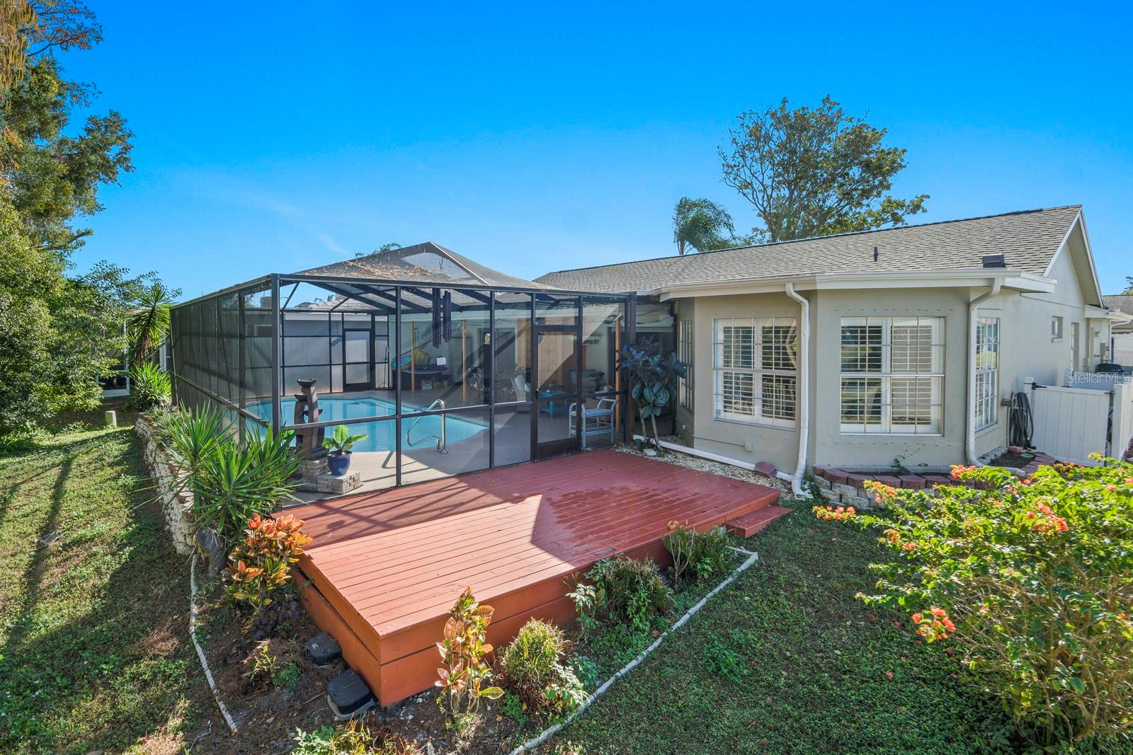 Image 5 of 38 For 9909 Middlecoff Drive