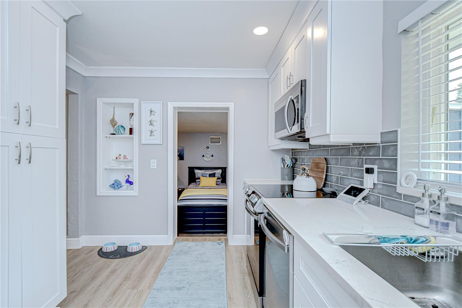 Image 21 of 44 For 130 63rd Street S