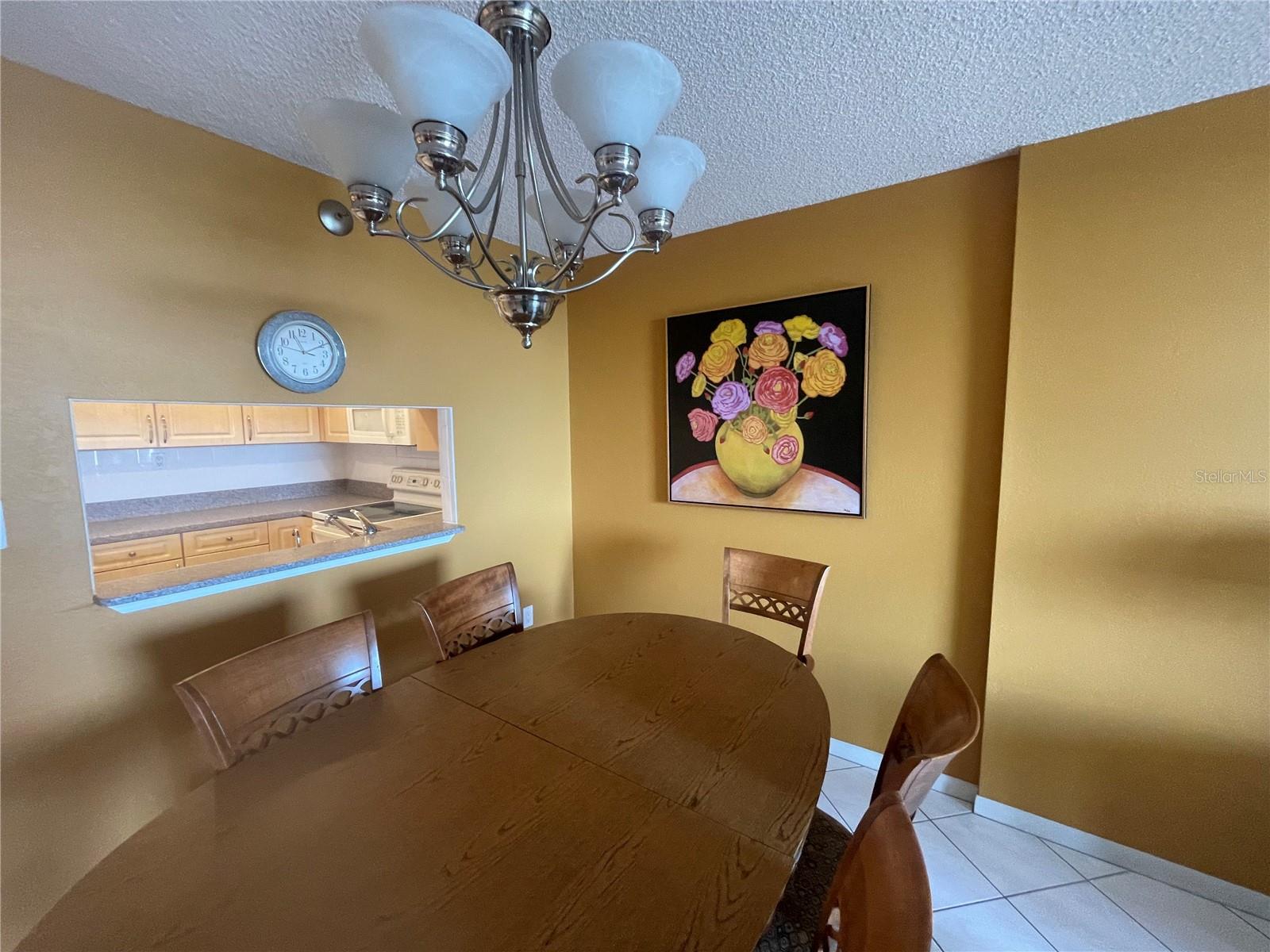 Image 4 of 25 For 400 Island Way 711