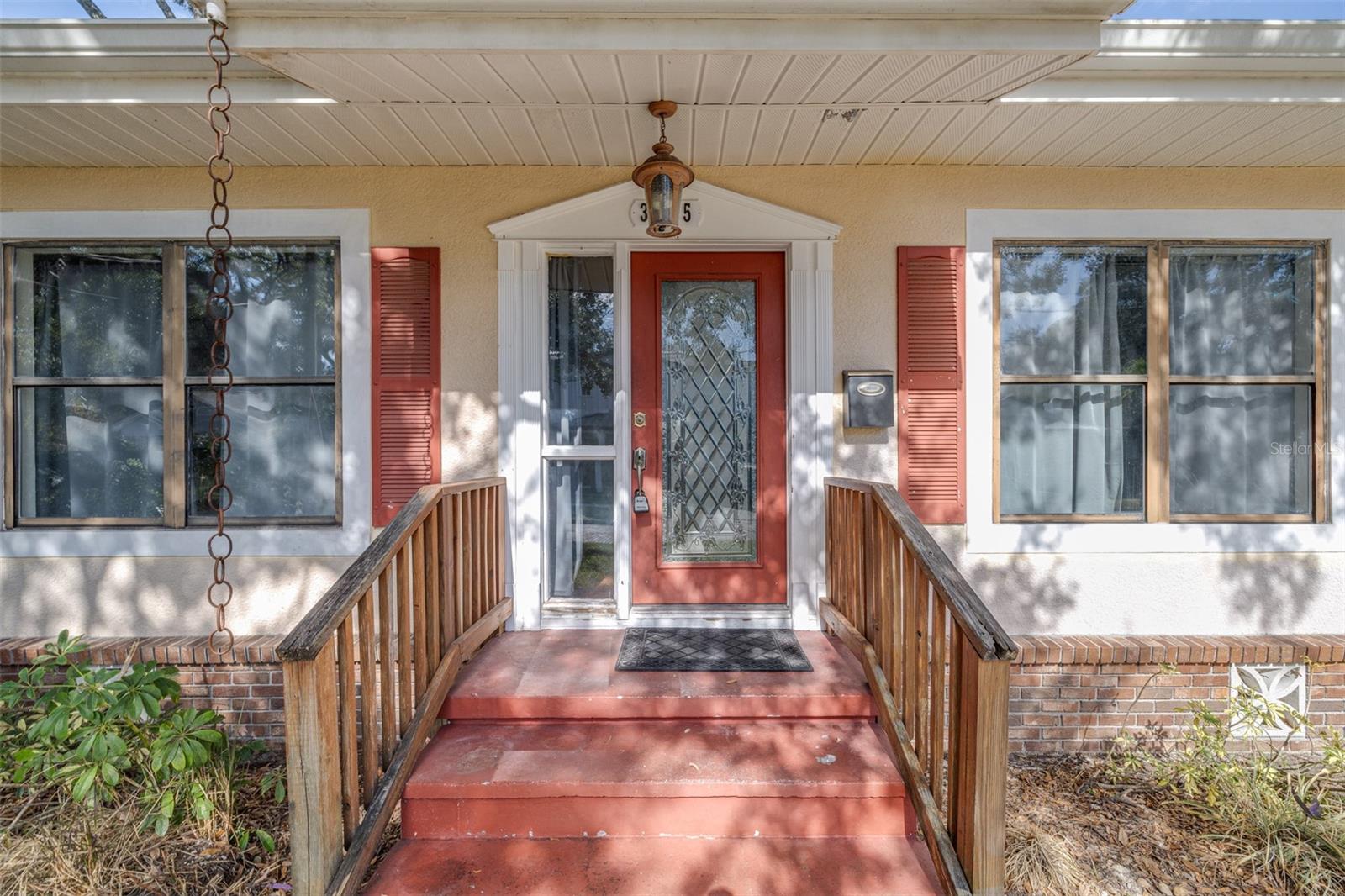 Image 4 of 56 For 3415 Barcelona Street